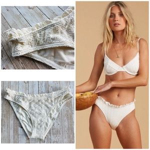 🔆 Billabong By The Seashore Bondi Bikini Bottom